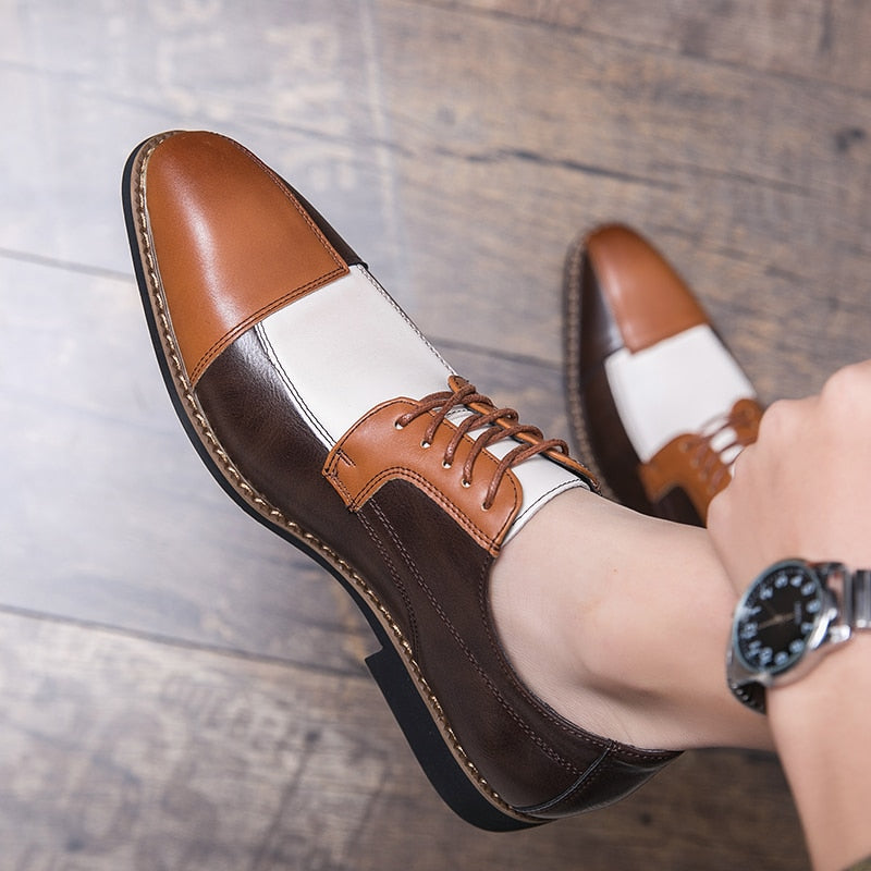 Men Oxfords Leather shoes.