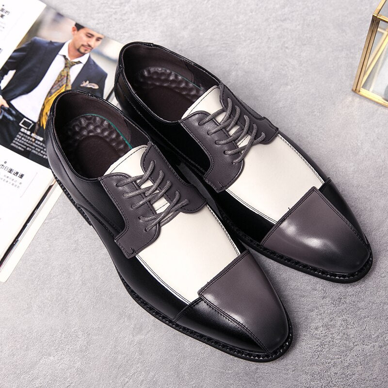 Men Oxfords Leather shoes.