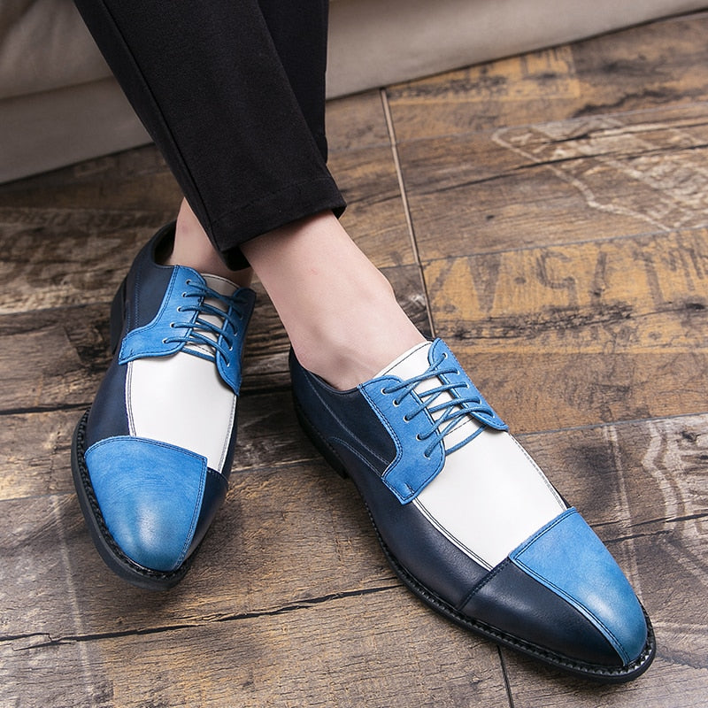 Men Oxfords Leather shoes.